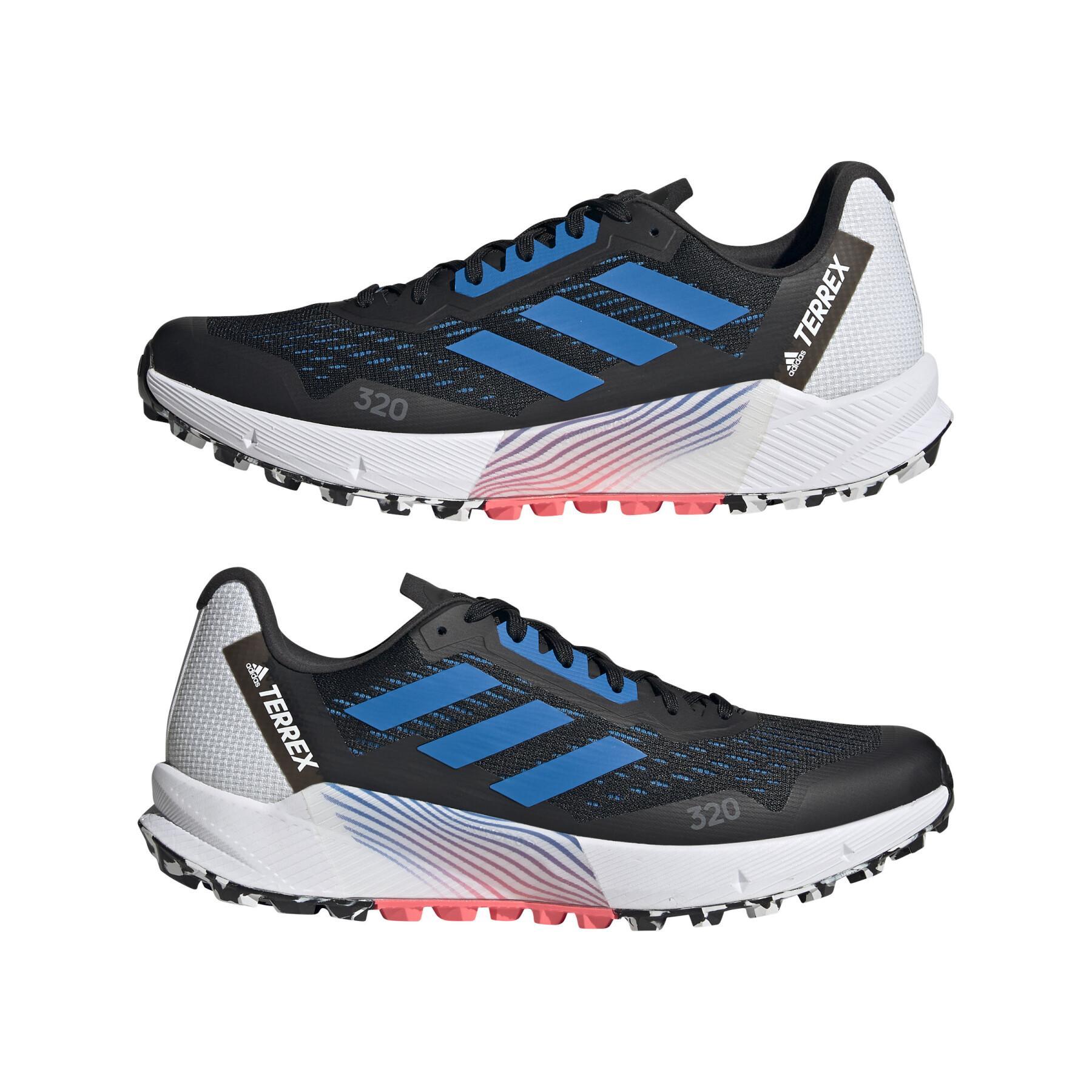Chaussures de trail adidas Terrex agravic flow2
