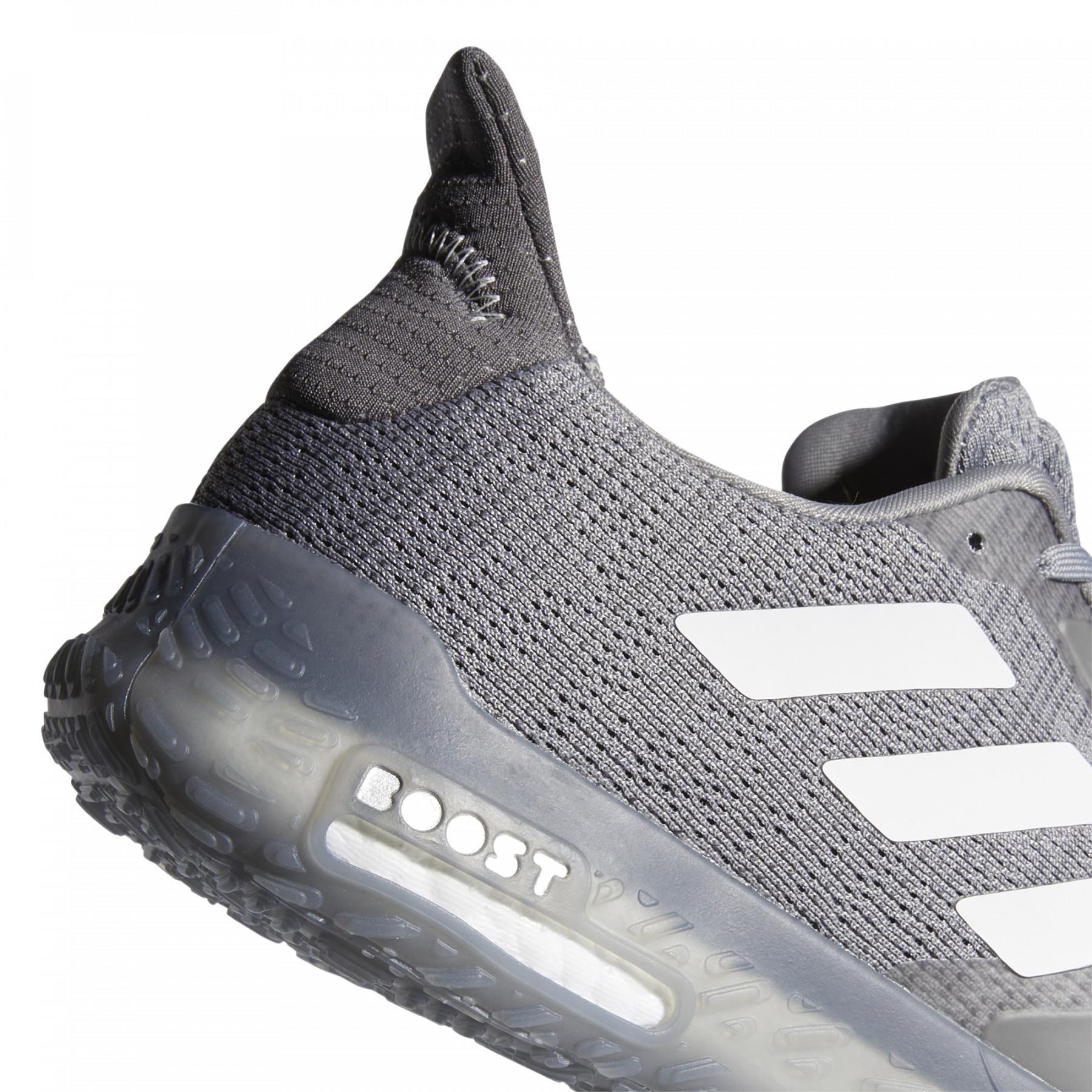 Chaussures de running adidas FitBoost Trainers