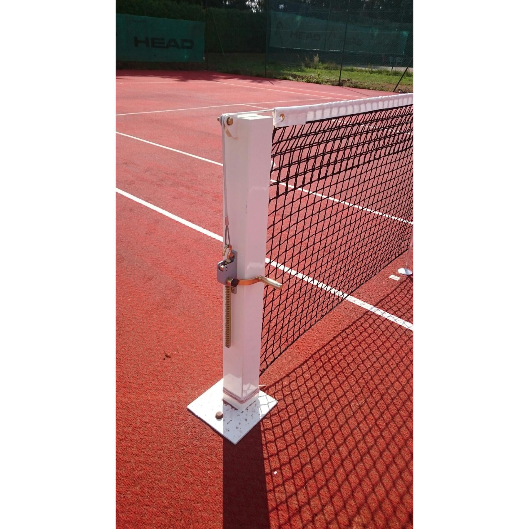 Poteaux de tennis sur platines Carrington