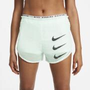 Short femme Nike Tempo Luxe Run Division