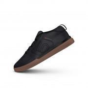 Chaussures adidas Sleuth DLX Mid