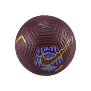 Ballon Strike Nike Kylian Mbappé